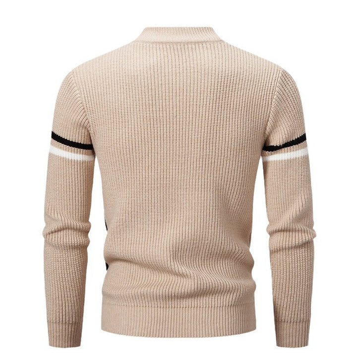Herren Strickpullover mit modernem Farbblockdesign und hohem Kragen Echoarchiv