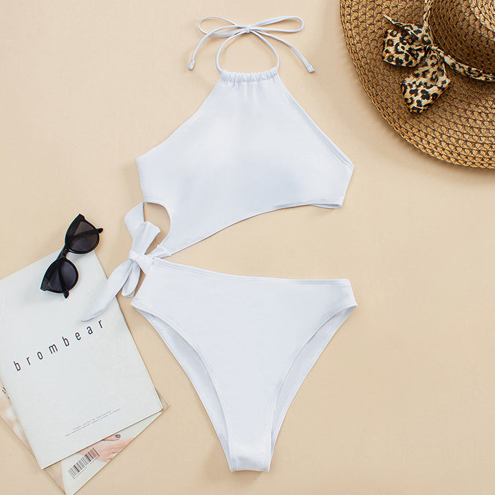 Damen Einteiliger Badeanzug mit asymmetrischem Schnitt und eleganten Details Echo Archiv