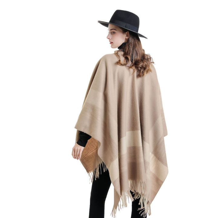 Damen Weichfallender Wollmix-Poncho mit Fransen Echo Archiv