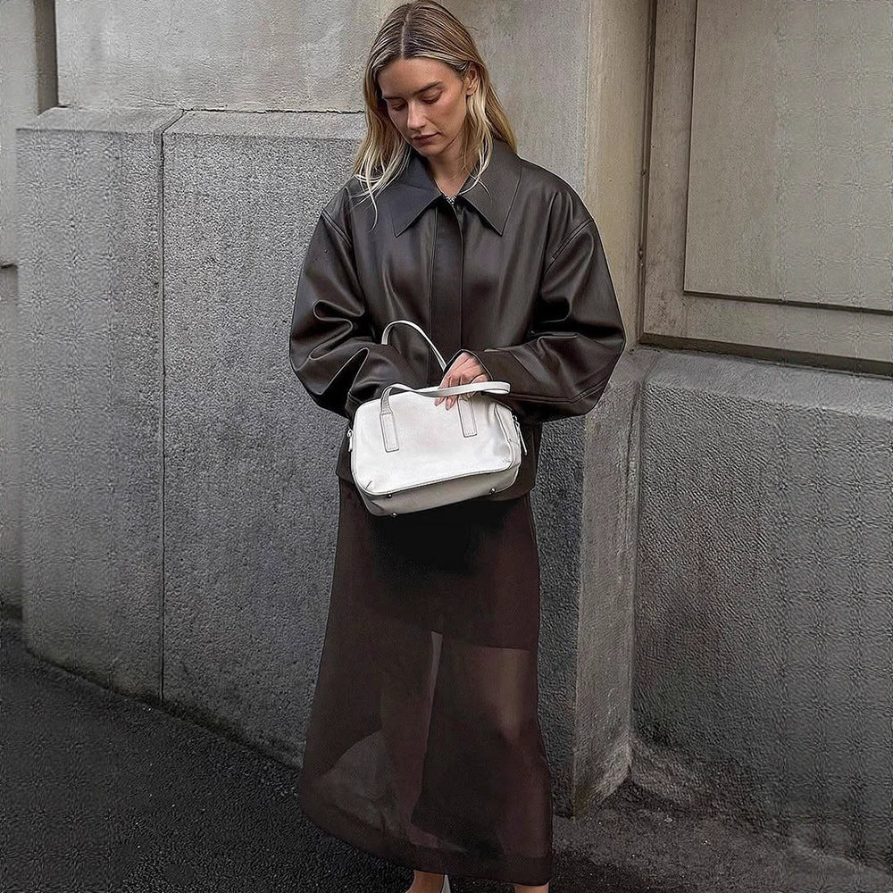 Damen Cropped Boxy Jacke aus Lederimitat mit übergroßem Kragen und verdeckter Reißverschlussleiste Echoarchiv