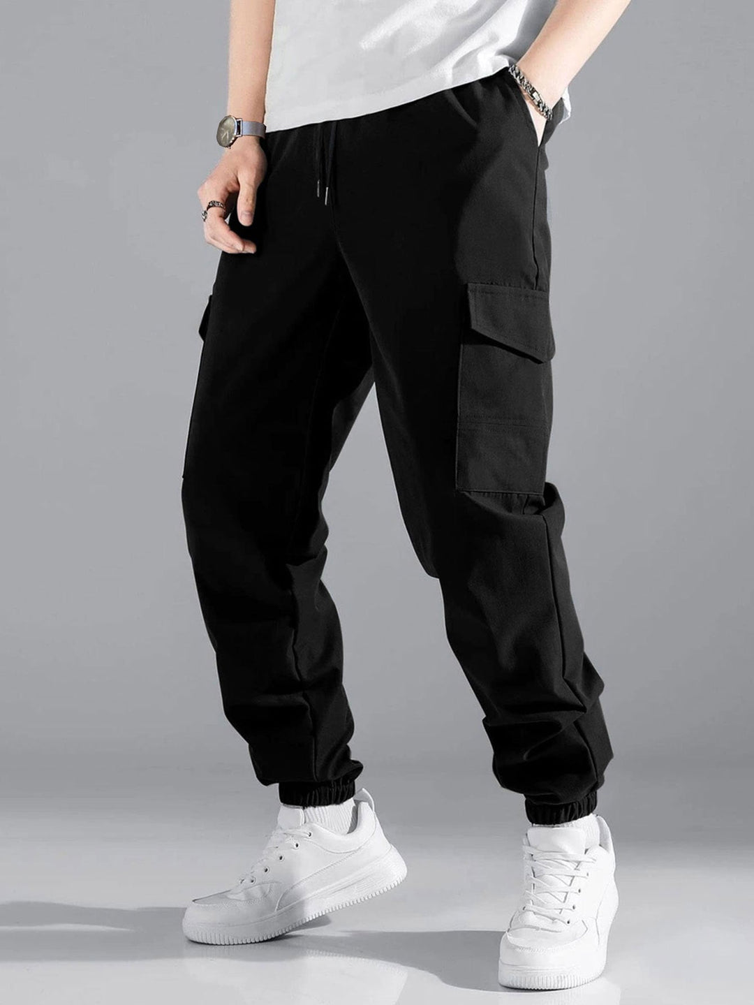 Herren Cargo-Hose mit elastischem Bund und multifunktionalen Taschen Echoarchiv