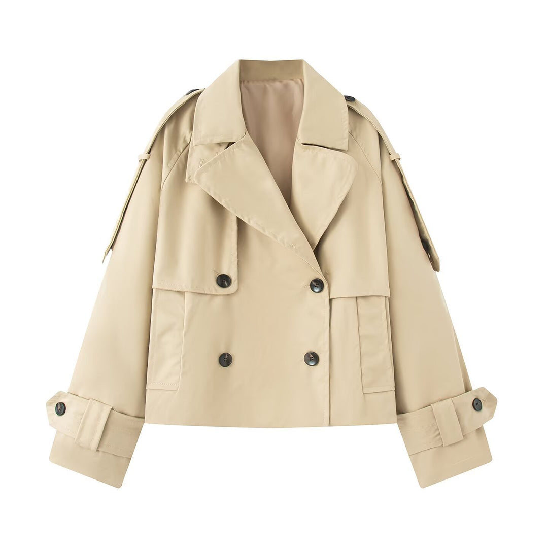 Damen Kurz geschnittener Trench mit kastiger Silhouette, Schulterpatten und breiten Manschetten Echo Archiv
