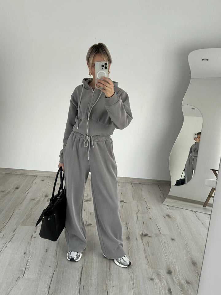 Damen Kurzgeschnittenes Zip-Hoodie mit Kordelzug‑Taille und weiter Palazzo‑Jogginghose – Auréline
