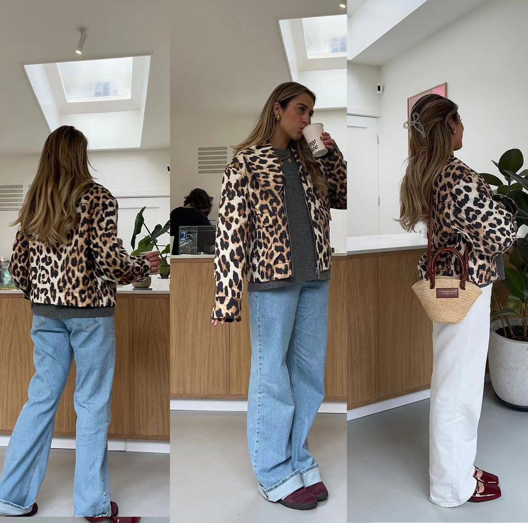 Damen Cropped-Fieldjacke im Leopardenmuster mit breitem Revers und Pattentaschen Echo Archiv