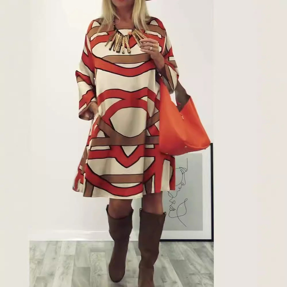 Damen nan großzügiges Swingkleid mit weitem Tulpen-Saum, Fledermausärmeln und grafischem Allovermuster Echo Archiv