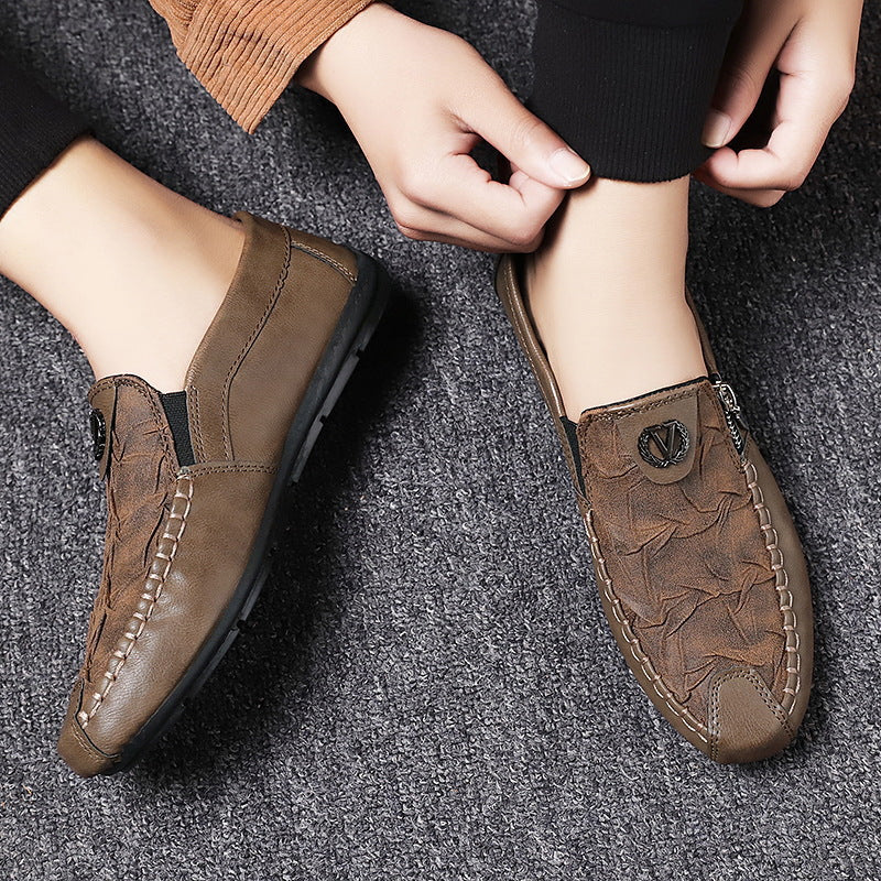Herren elegante Lederoptik Slipper mit Zierreißverschluss, handgenähter Mokassinnaht und flexibler Komfortsohle Echo Archiv