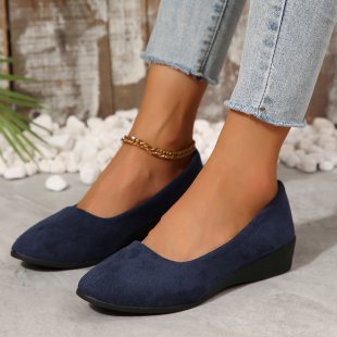 Damen  elegante Ballerina mit leichter Keilsohle und Krokoprägung Echo Archiv