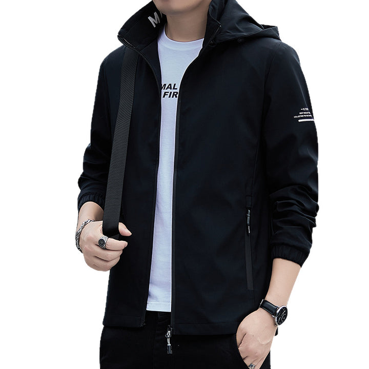 Herren Atmungsaktive Windjacke mit regulierbarer Kapuze Echo Archiv