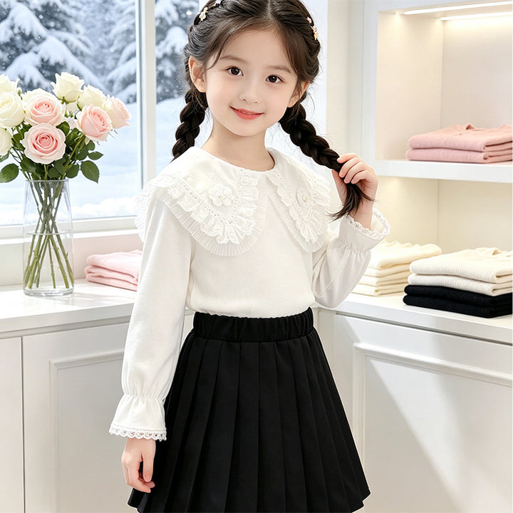 Mädchen Bluse mit romantischem Rüschensaum und feiner Stickerei Echo Archiv