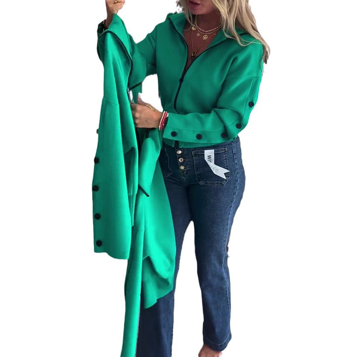 Damen nan kurze Kapuzen-Strickzipjacke mit breitem Rippbund und Zierknöpfen an Ärmeln Echo Archiv