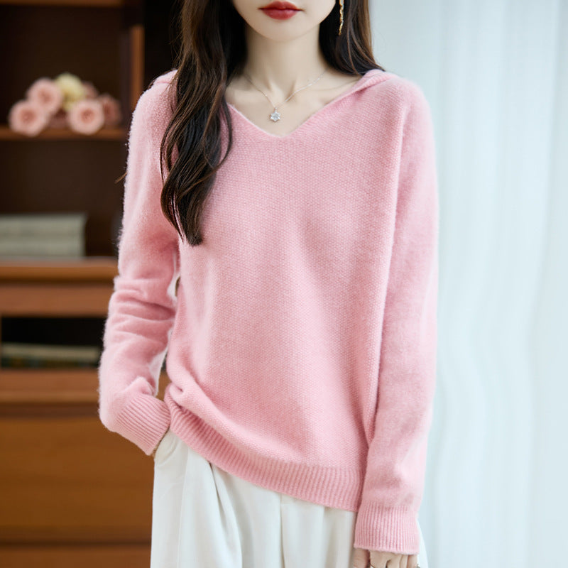 Damen Weicher Mohair‑Optik Kapuzenpullover mit V‑Ausschnitt und geripptem Saum Echoarchiv