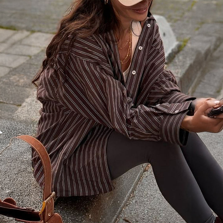 Damen nan lässiges Oversize-Hemd mit feinen Nadelstreifen, Hemdkragen und Brusttasche Echo Archiv