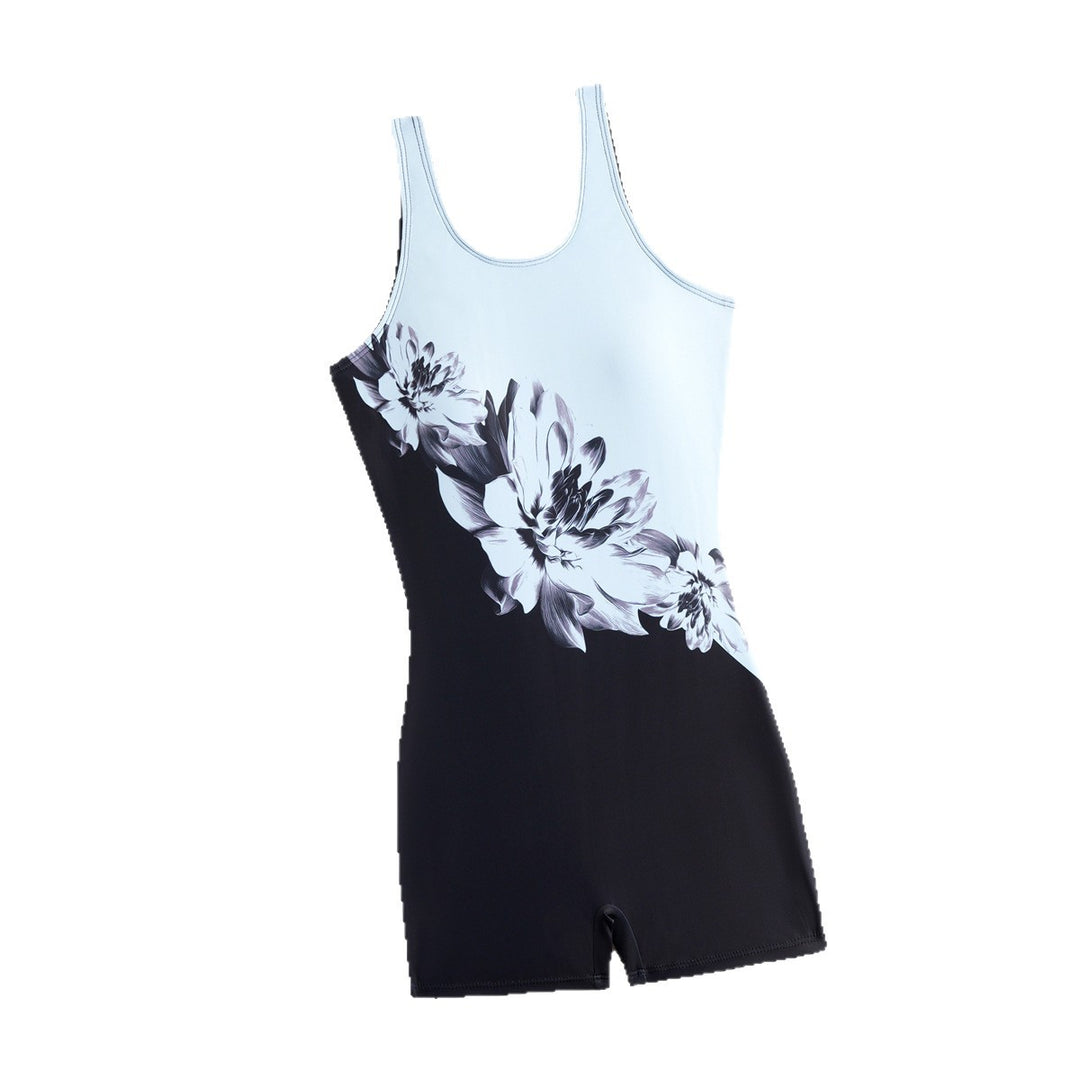 Damen Sportlicher Einteiler Badeanzug mit dynamischem Farbverlauf Echo Archiv