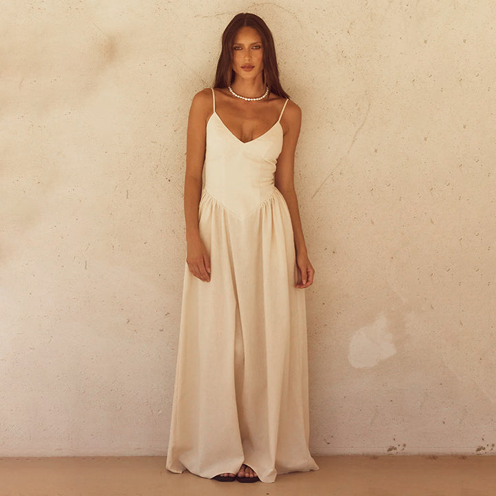 Damen elegantes Maxikleid mit zartem V-Ausschnitt und fließendem Rock Echo Archiv
