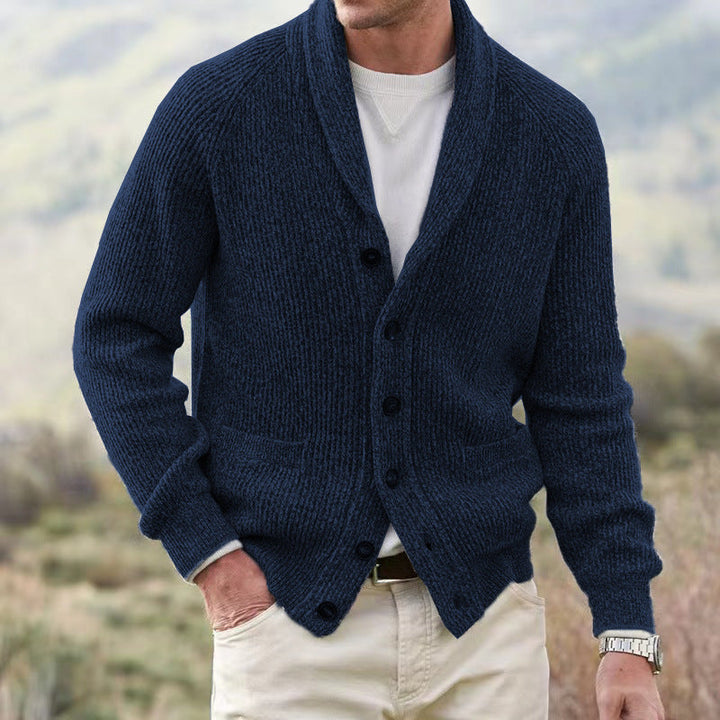 Herren Strickjacke mit trendigem Grobstrickmuster und praktischen Taschen – Taviero