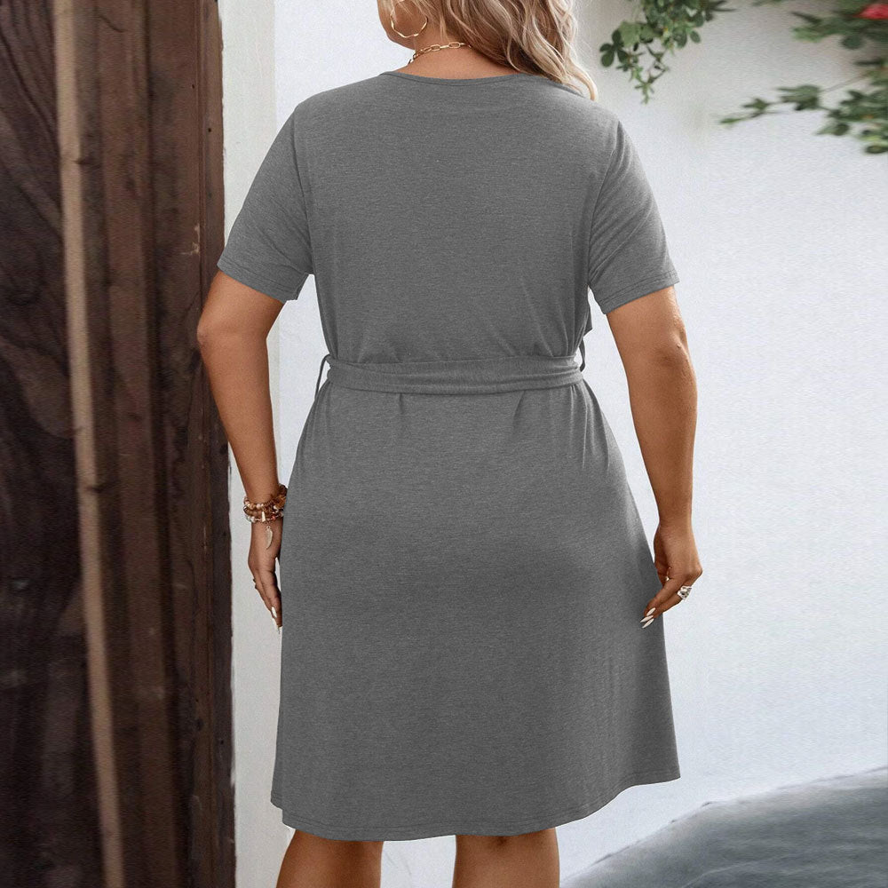 Damen Freizeitkleid mit Knopfdetails und tailliertem Bindegürtel Echo Archiv