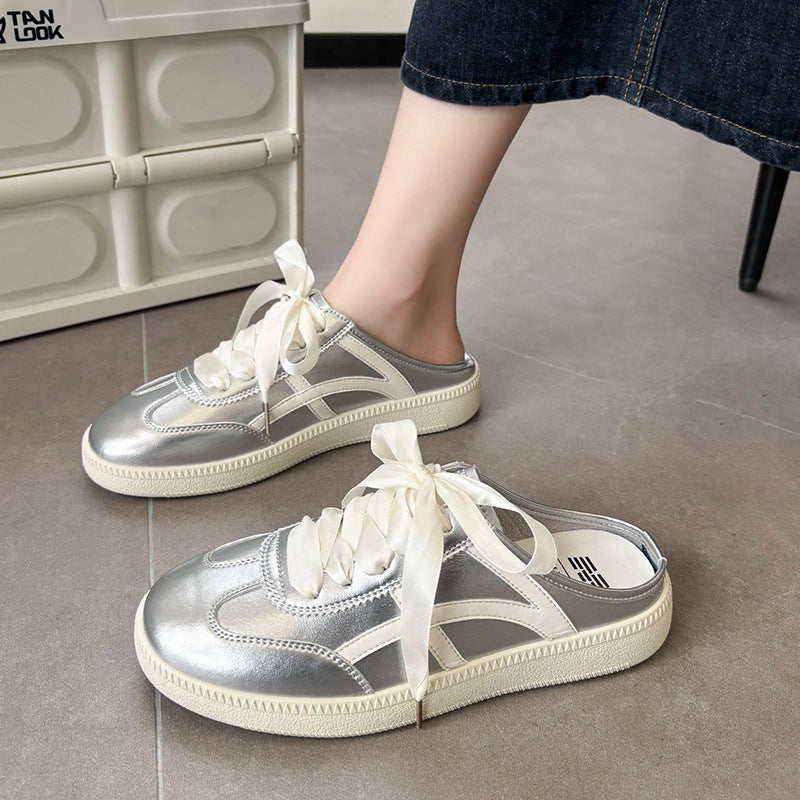 Damen Satin-Schnürpantoffel Mule-Sneaker mit offener Fersenpartie und Metallic-Optik – Lioré