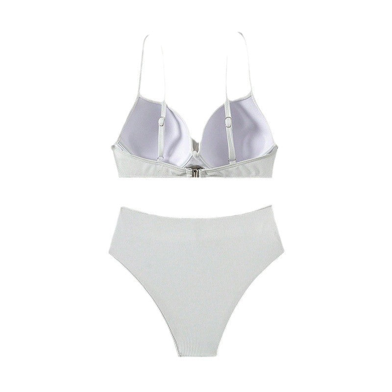 Damen Bikini-Set mit hoch geschnittenem Slip und elegantem Oberteil Echo Archiv