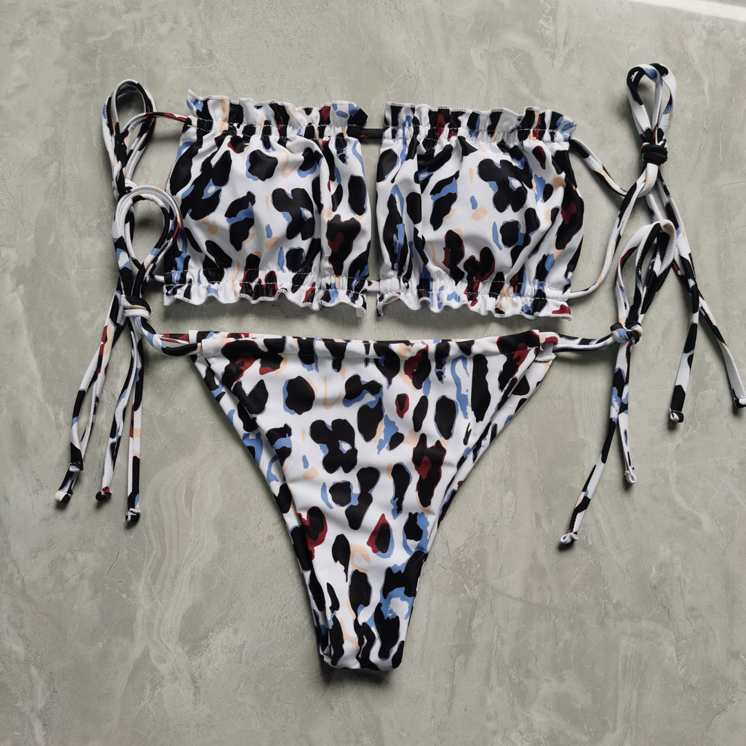 Damen Bandeau-Bikini mit voluminösen Rüschendetails Echo Archiv