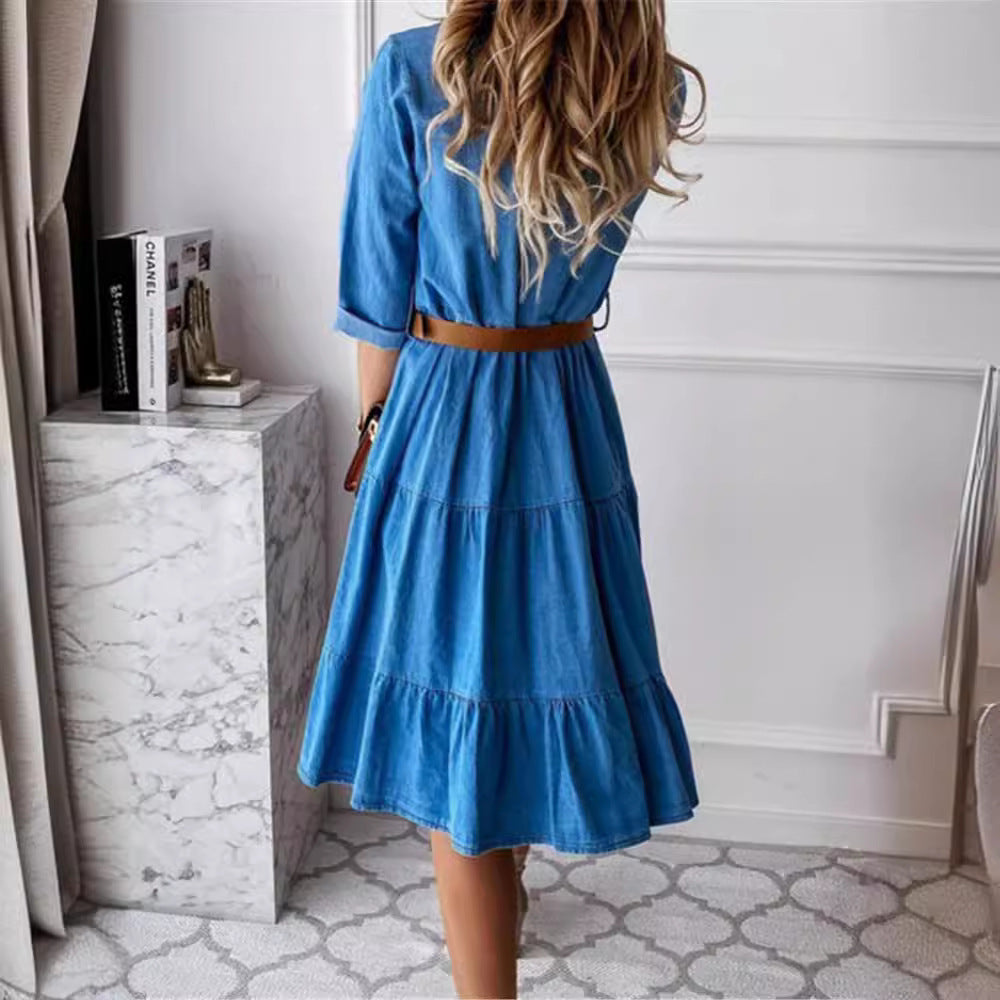 Damen nan Stufen-Hemdblusenkleid mit Taillenbetonung, durchgehender Knopfleiste und Brusttasche Echo Archiv