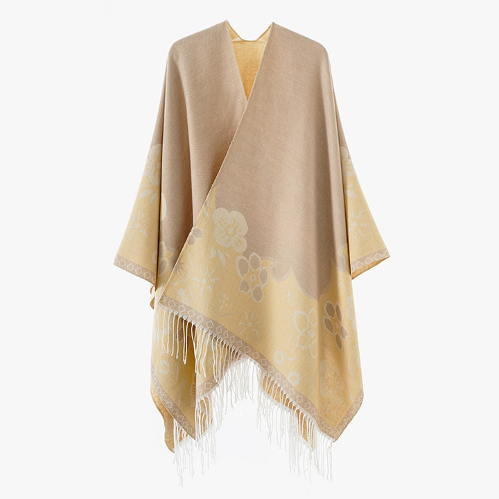Damen Überwurfponcho im Kimono‑Stil aus Jacquardstrick mit floralem Bordürenmotiv und Fransensaum – Célinea