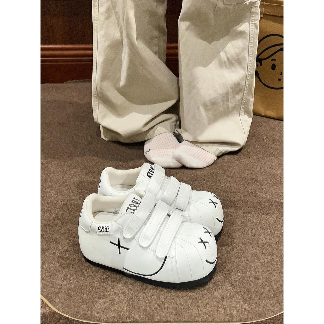 Damen Sneakers mit praktischem Klettverschluss und verspieltem Design Echo Archiv