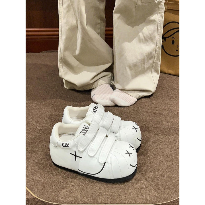 Damen Sneakers mit praktischem Klettverschluss und verspieltem Design Echo Archiv