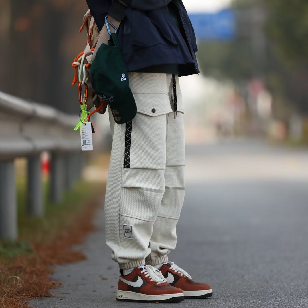 Herren weite Cargo-Jogginghose mit Kordelzug Klapptaschen und elastischen Bündchen Echoarchiv