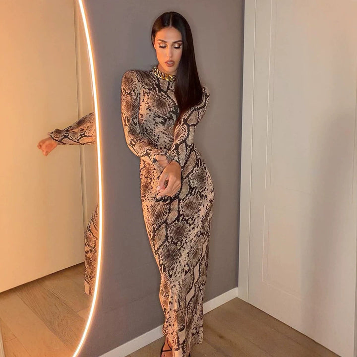 Damen Figurbetontes Midikleid mit Schlangenprint, taillierter Drapierung und Langarm-Schnitt Echoarchiv