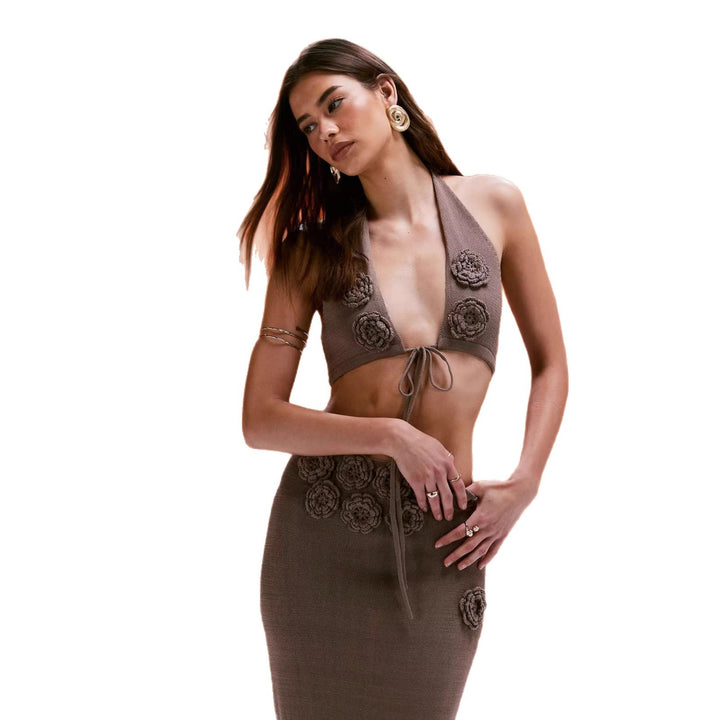 Damen Elegantes Maxikleid mit Halterneck-Design und floralen Applikationen Echo Archiv