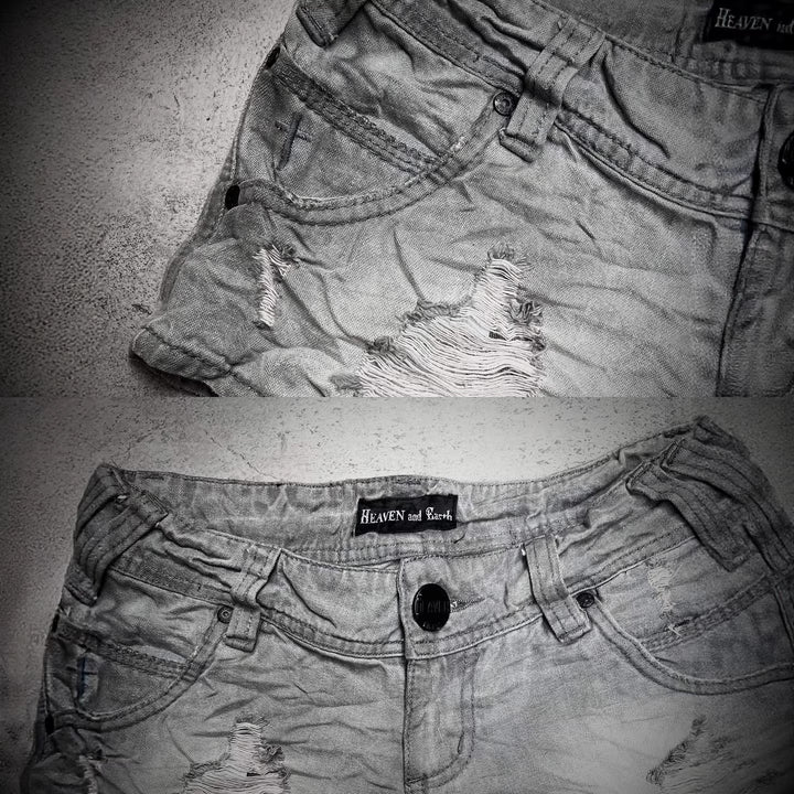 Damen trendy Jeans-Shorts mit distressed Details Echo Archiv