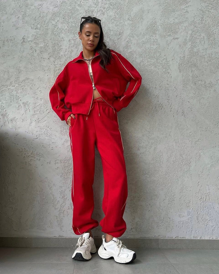 Damen lässiges Sweatset mit Stehkragen Reißverschluss gekürzter Jacke und hochtaillierter Schlaghose – Avérine