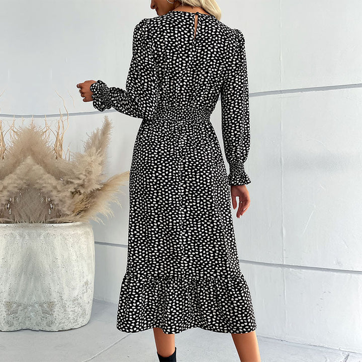 Damen Midikleid in Wickeloptik mit V-Ausschnitt, geraffter Taille und Volantstufe Echoarchiv