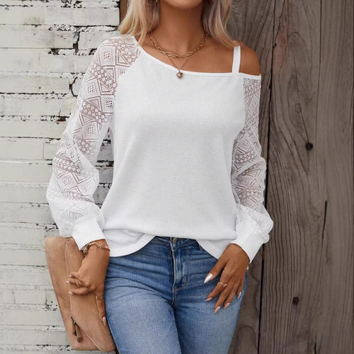 Damen Elegantes Strickoberteil mit asymmetrischem Ausschnitt und verzierten Ärmeln Echo Archiv