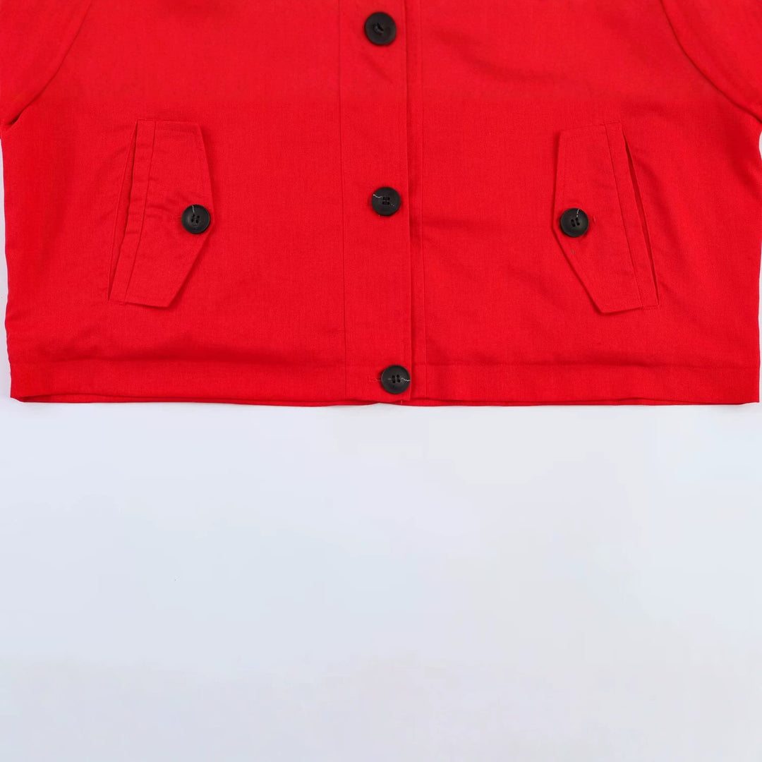 Damen Kurz geschnittene Oversize-Trenchjacke mit Stehkragen und Schulterklappen Echo Archiv