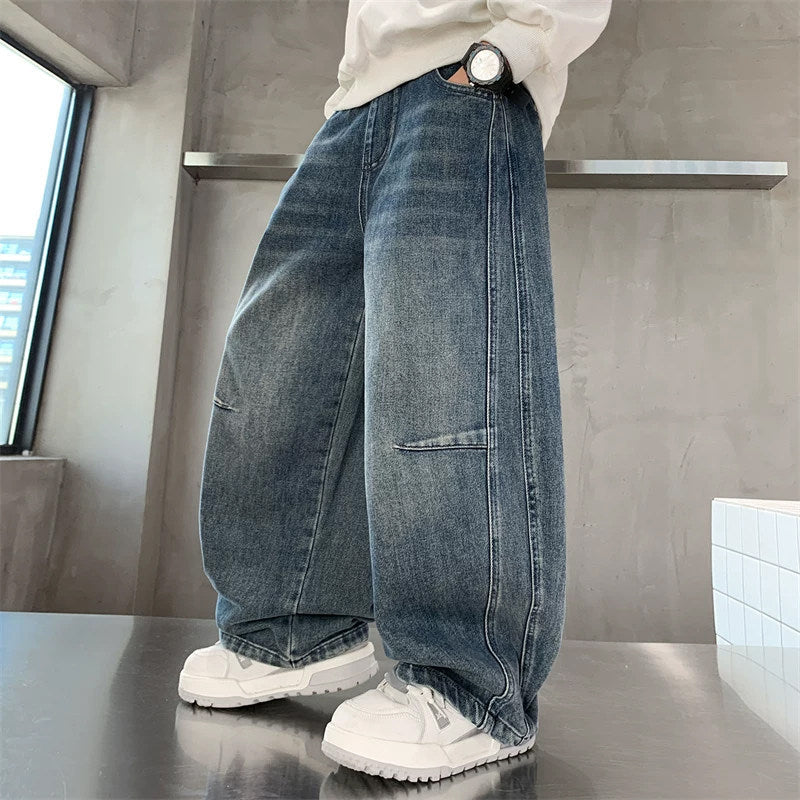 Unisex weite Denim-Hose im angesagten Streetwear-Stil Echo Archiv