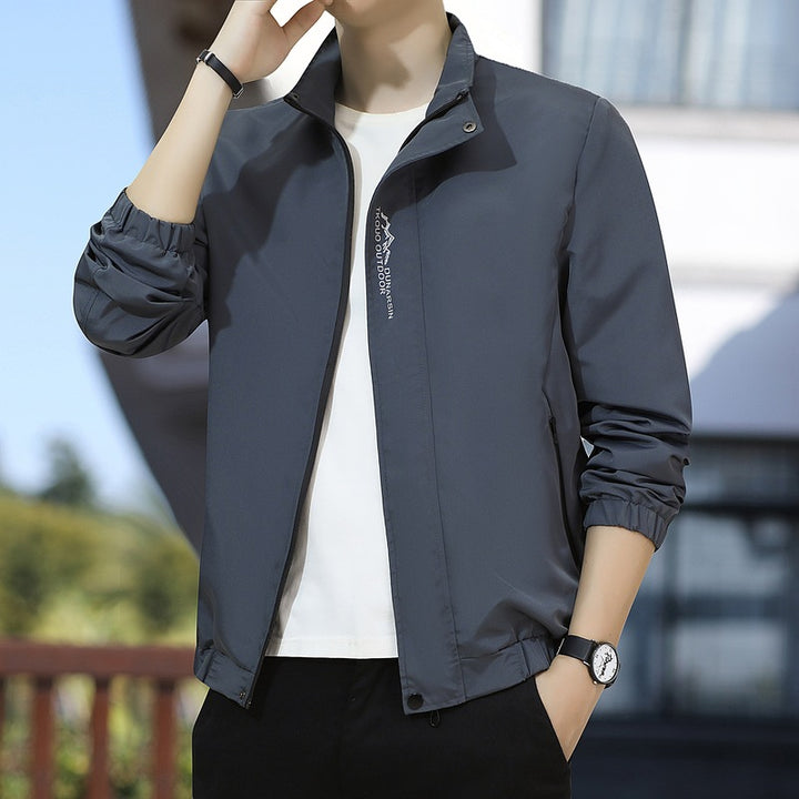 Herren Leichte Outdoorjacke mit hohen Kragen Echo Archiv