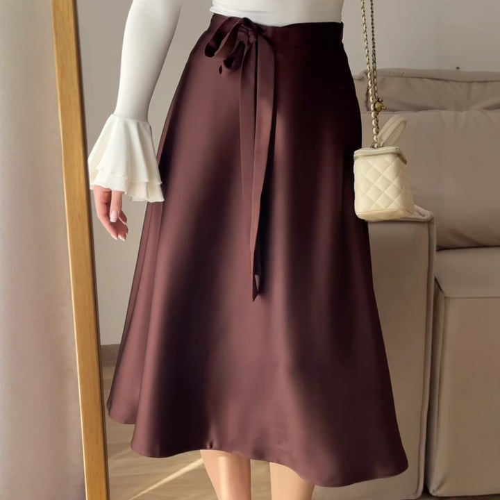 Damen Hochtaillierter A-Linien Midirock mit Bindegürtel und Satin-Finish – Avérine
