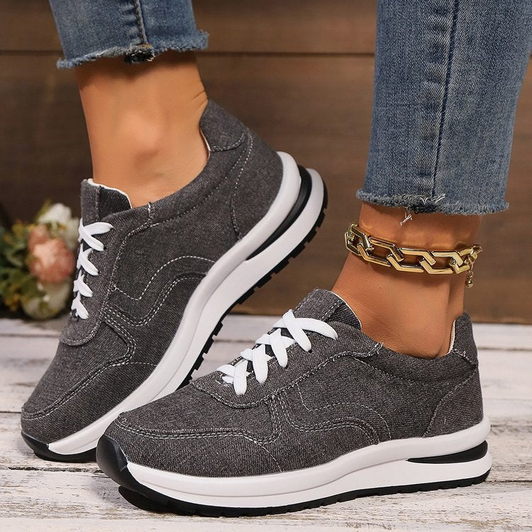 Damen  sportlich-elegante Textile Sneaker mit dämpfender EVA-Sohle und gepolsterter Innensohle Echo Archiv