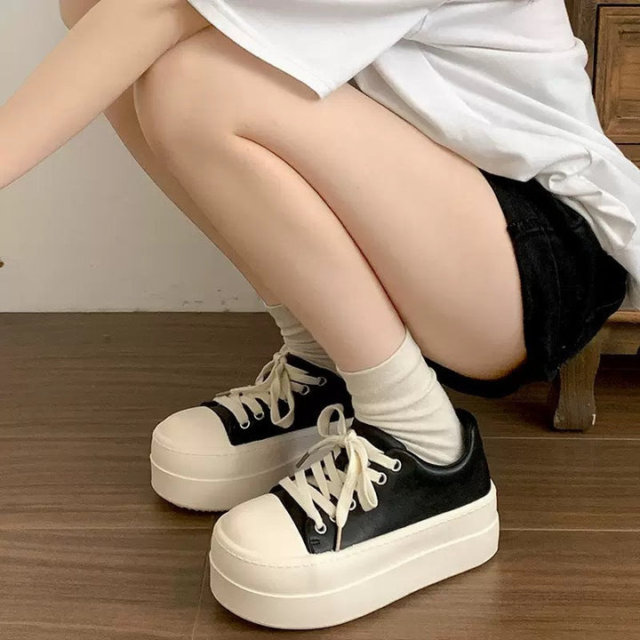Damen Plateau-Sneaker mit modischem Design und bequemer Dämpfung Echo Archiv