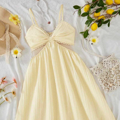 Damen Maxikleid mit zarten Rüschen und verstellbaren Spaghettiträgern Echo Archiv