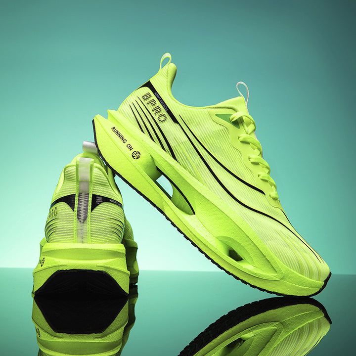 Unisex Performance-Laufsneaker mit Drehverschluss, geformter Hohlkammer-Zwischensohle und atmungsaktivem Strickobermaterial – Tavélo