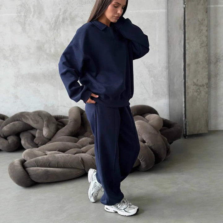 Damen Relaxed Polo-Sweatshirt mit V‑Notch und geraffter Tunnelzug-Jogginghose – Avérine