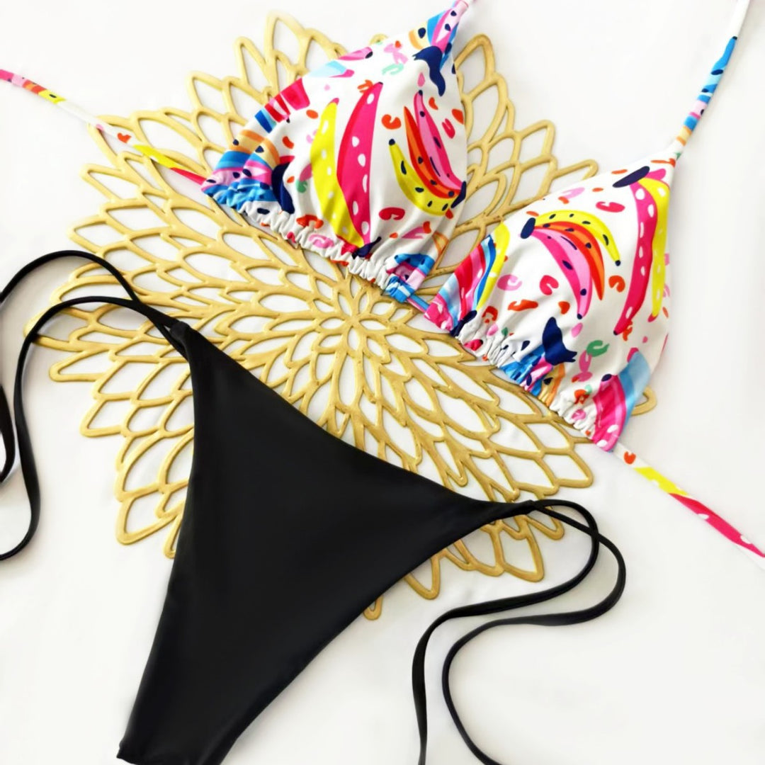 Damen Bikini-Set mit buntem Obstmuster und seitlichem Knoten Echo Archiv