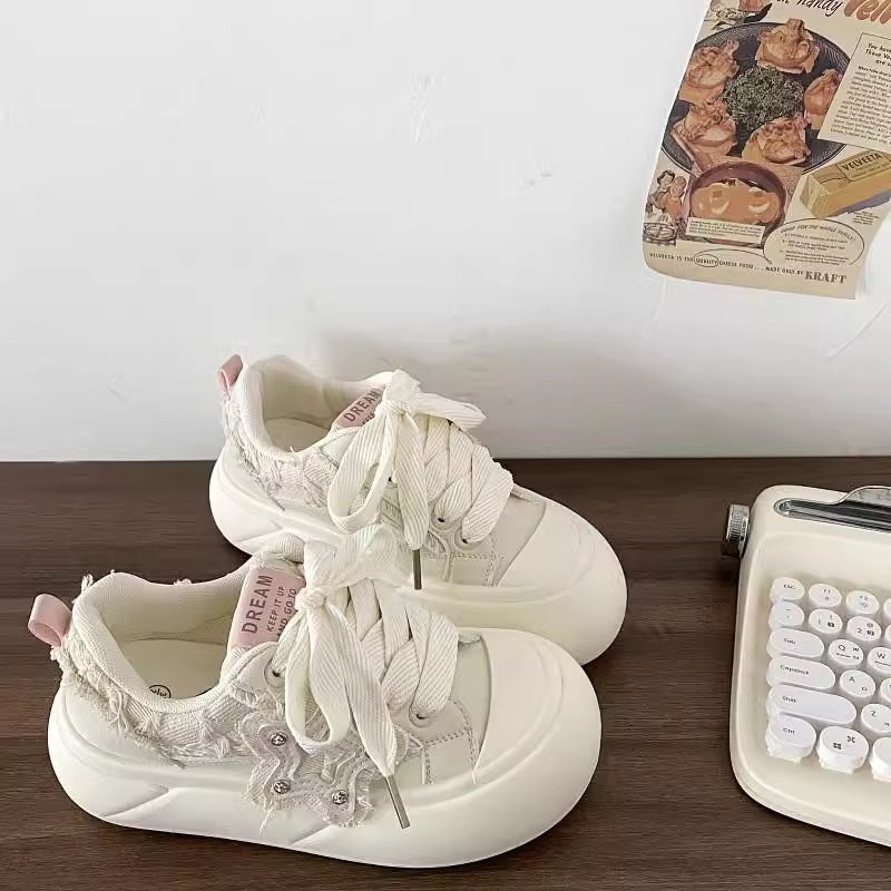 Damen Sportliche Sneaker mit floralem Design und bequemer Sohle Echo Archiv