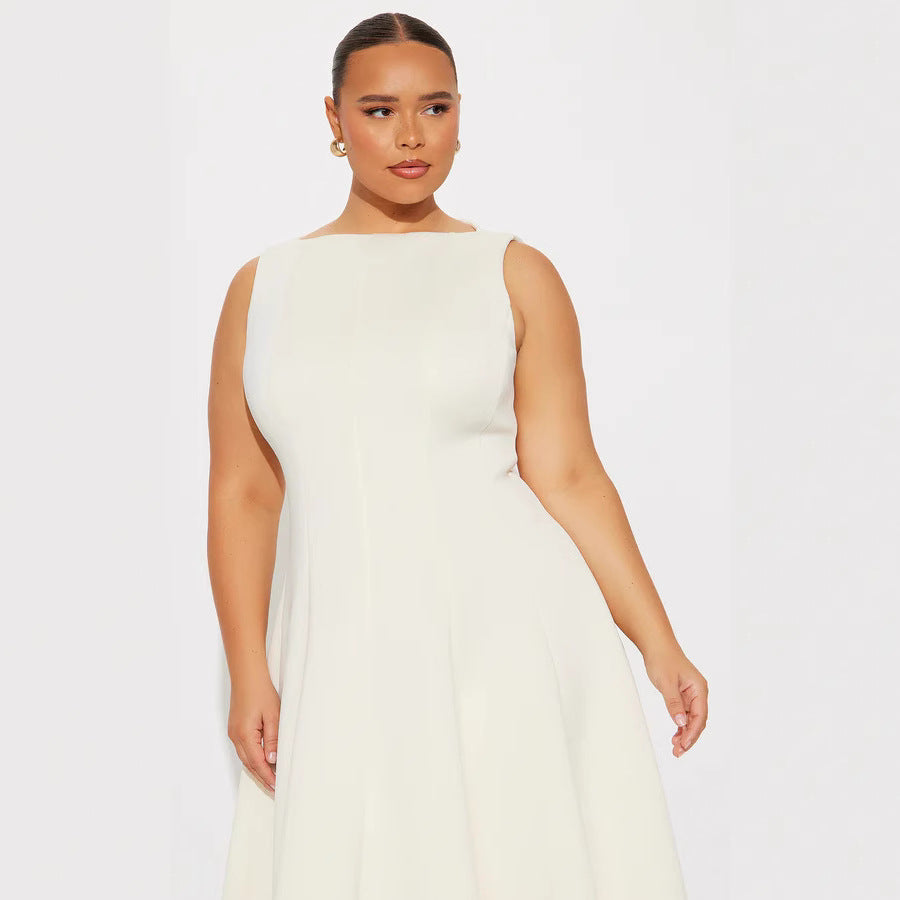 Damen Elegantes zeitloses Cocktailkleid mit schwingendem Rock und minimalistischer Silhouette Echo Archiv