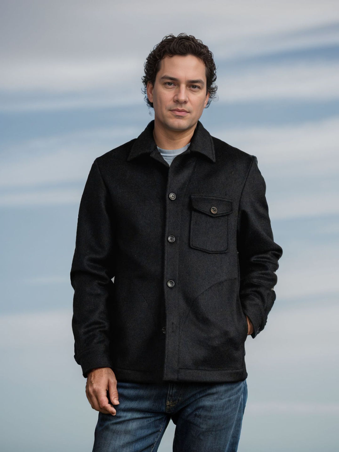 Herren Wolljacke mit praktischen Taschen Echoarchiv