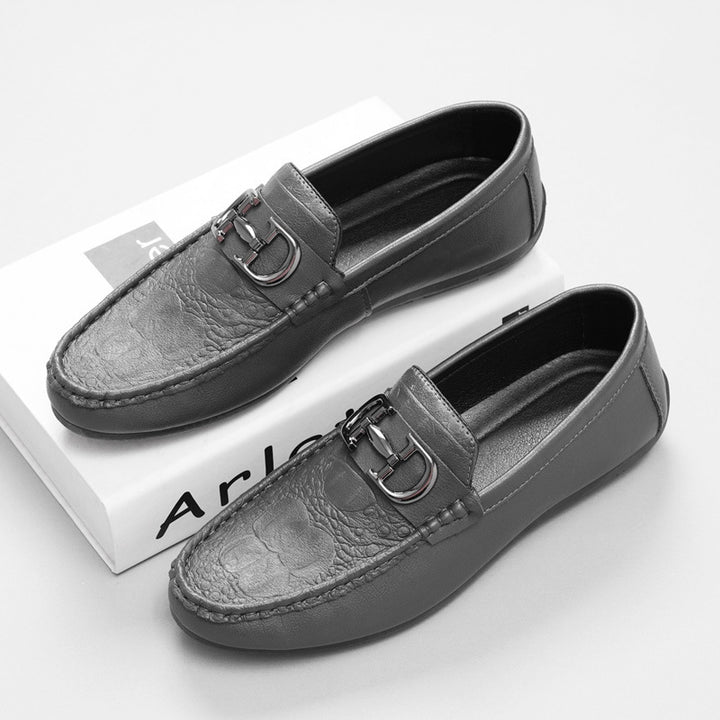 Herren Elegante Mokassins mit Metallakzent Echo Archiv