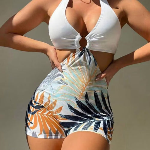 Damen Bikiniset mit hoch geschnittenem Hosenrock und elegantem Knoten Echo Archiv