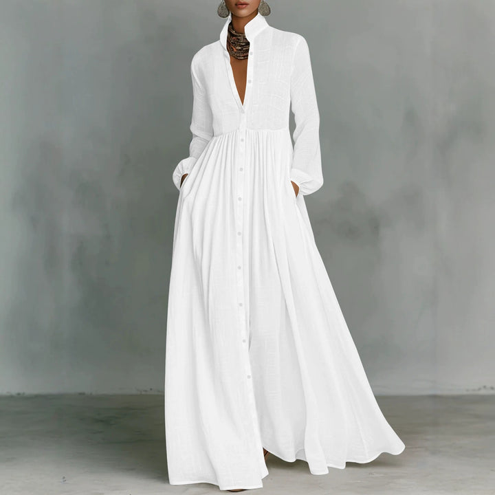 Damen Maxikleid mit Stehkragen, durchgehender Knopfleiste, taillenhoher Raffung und Eingrifftaschen – Valéora